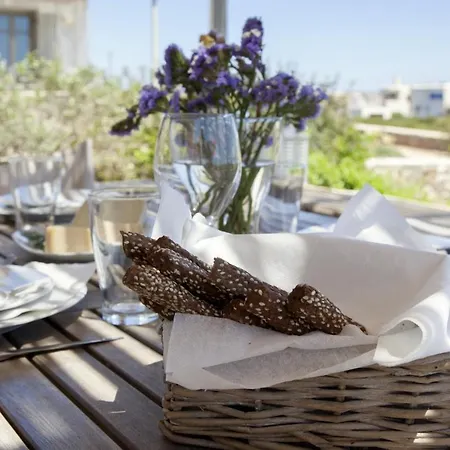 Villa Kallisti Myrtia - Idyllic - Views, Garden, Nr Naousa (Paros)